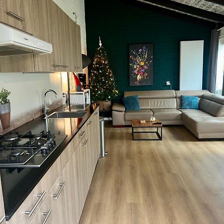 Gehele Bungalow Zuid-Limburg Op Een Park ซิมเปลเวลด์ ภายนอก รูปภาพ